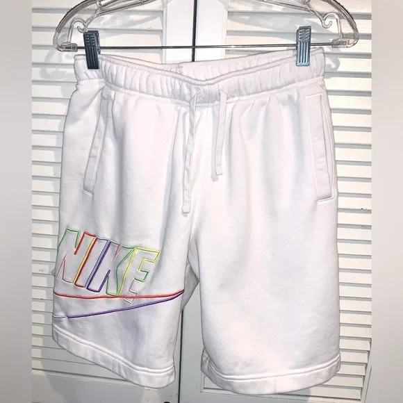 MENS CLUB SHORTS IN PHANTOM Men’s Small - Picture 1 of 8